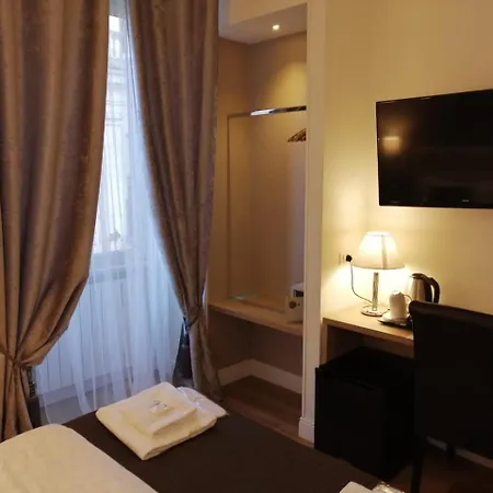 Vatican Comfort Suites בית הארחה 2*