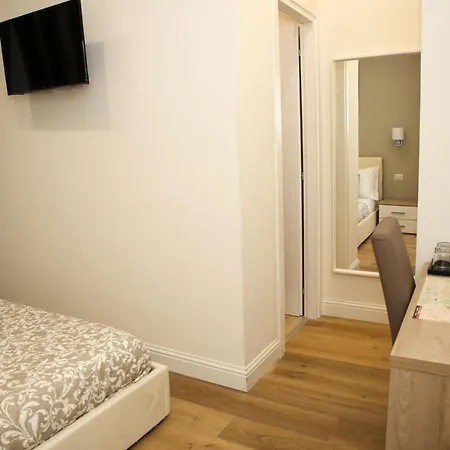 Vatican Comfort Suites Гостевой дом Рим